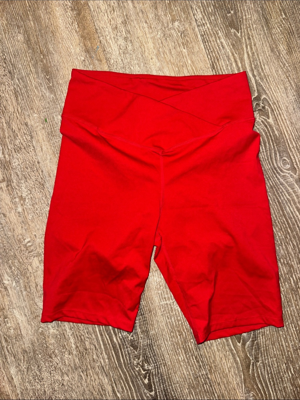 White Birch Size L Red High-Waist Women's Bike Shorts